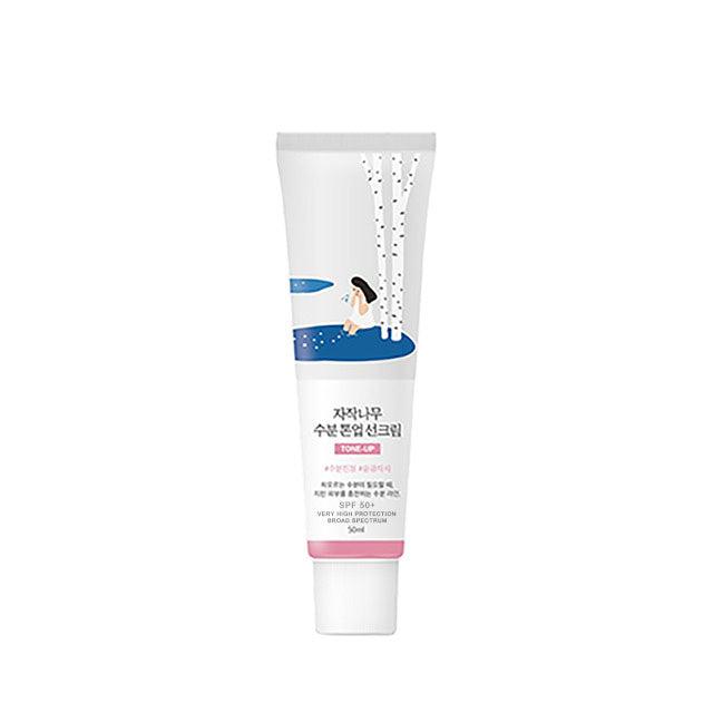 Round Lab Birch Juice sunscreen bottle detail and cap